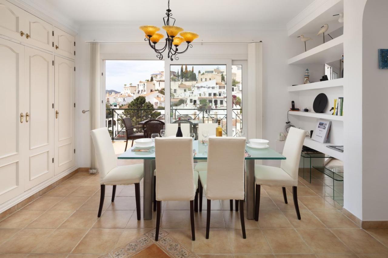Villa Miramar Burriana Beach 10 Pax Nerja Esterno foto