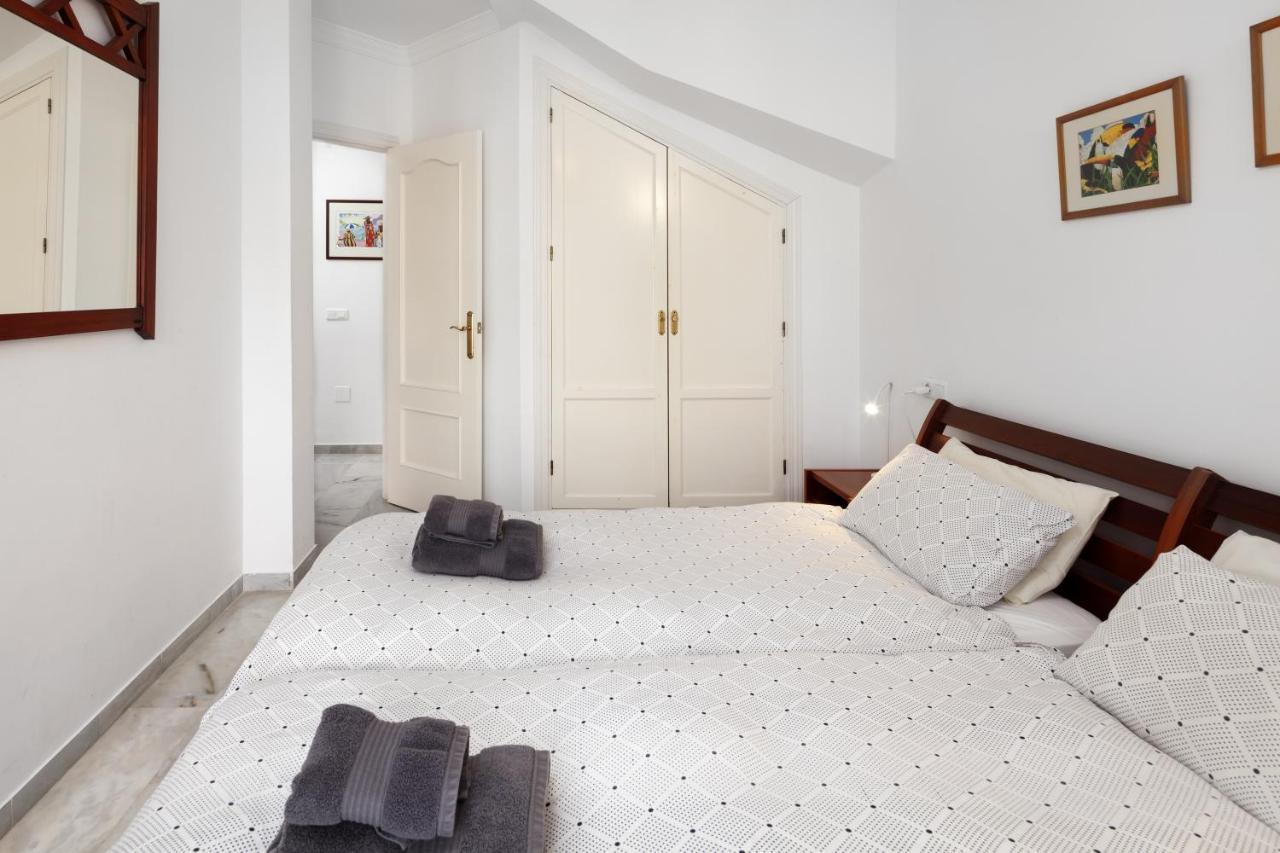 Villa Miramar Burriana Beach 10 Pax Nerja Esterno foto
